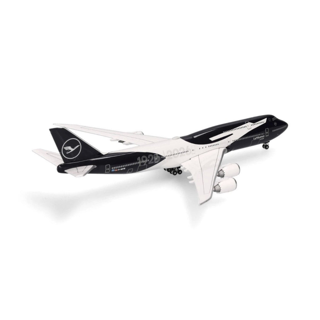 Herpa Wings 1:500 Lufthansa Boeing 747-8 "100 Jahre" D-ABYN "Niedersachsen"