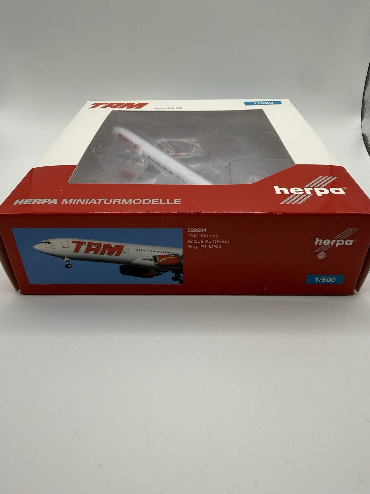 Herpa Wings 1:500 TAM A340-500