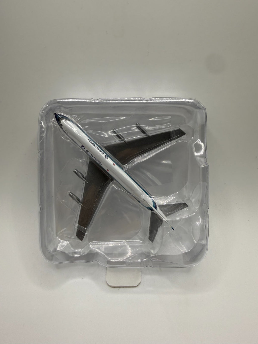 Herpa Wings 1:500 Eastern DC-8