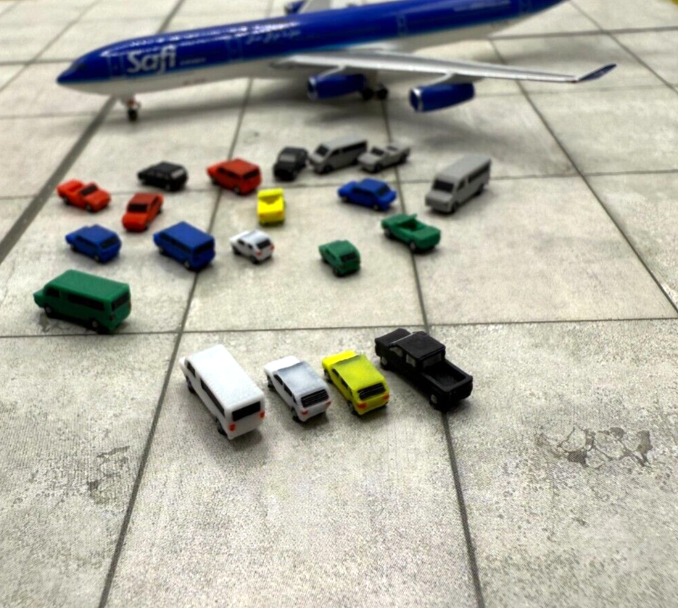 für Herpa Wings 1:500 / 1:400 20x Cars Autos GSE Zubehör / Airport Accessoires