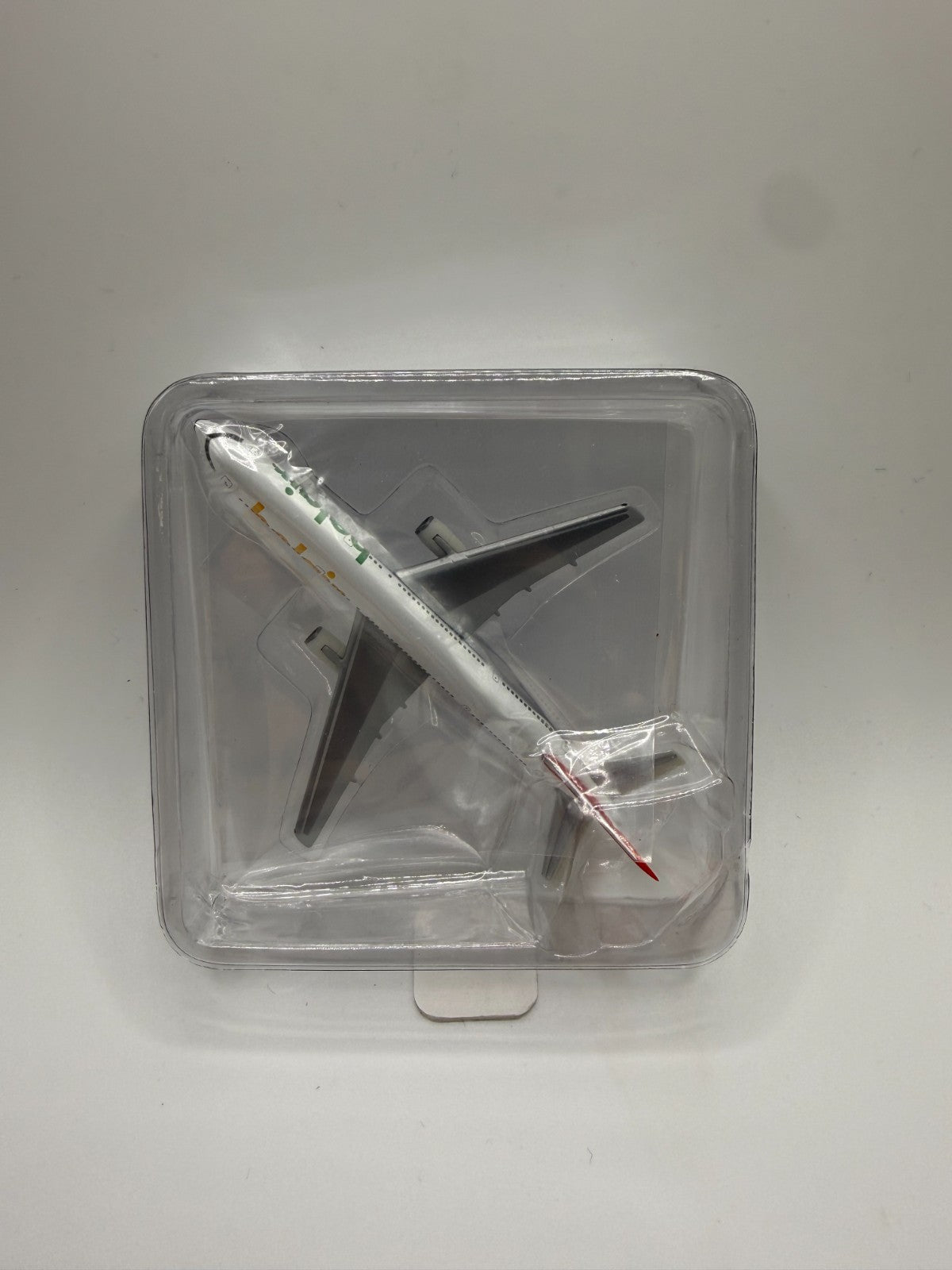 Herpa Wings 1:500 Belair 757-200