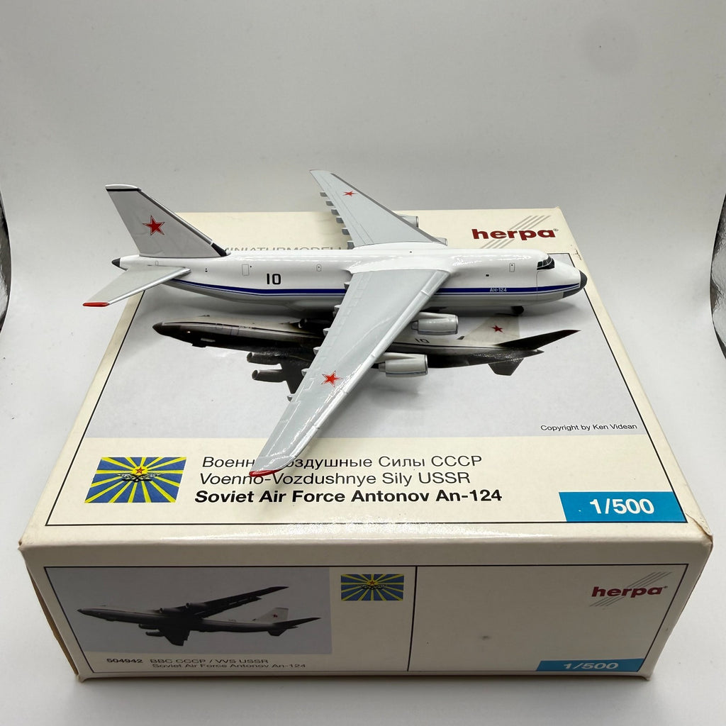Herpa Wings 1:500 Soviet Air Force AN-124