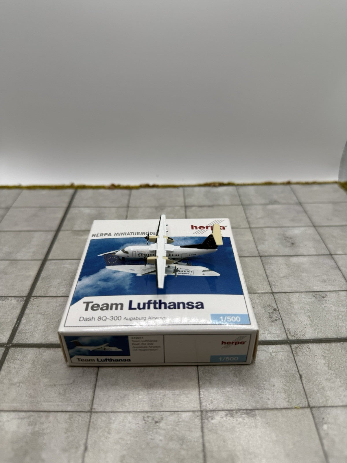 Herpa Wings 1:500 Team Lufthansa Dash 8