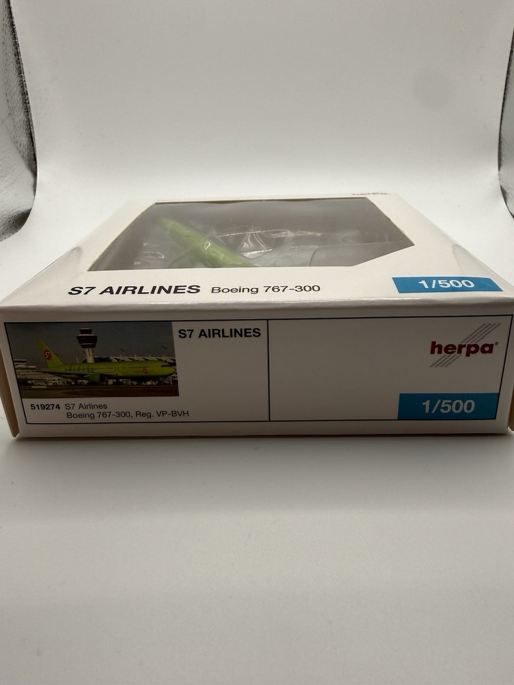Herpa Wings 1:500 S7 Airlines 767-300