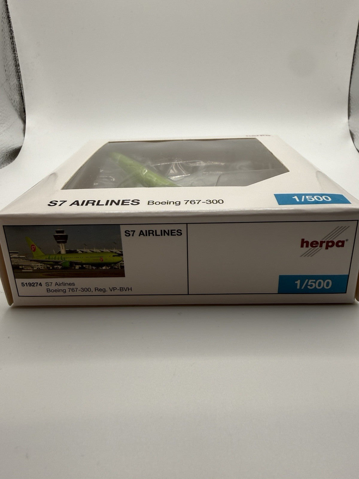 Herpa Wings 1:500 S7 Airlines 767-300