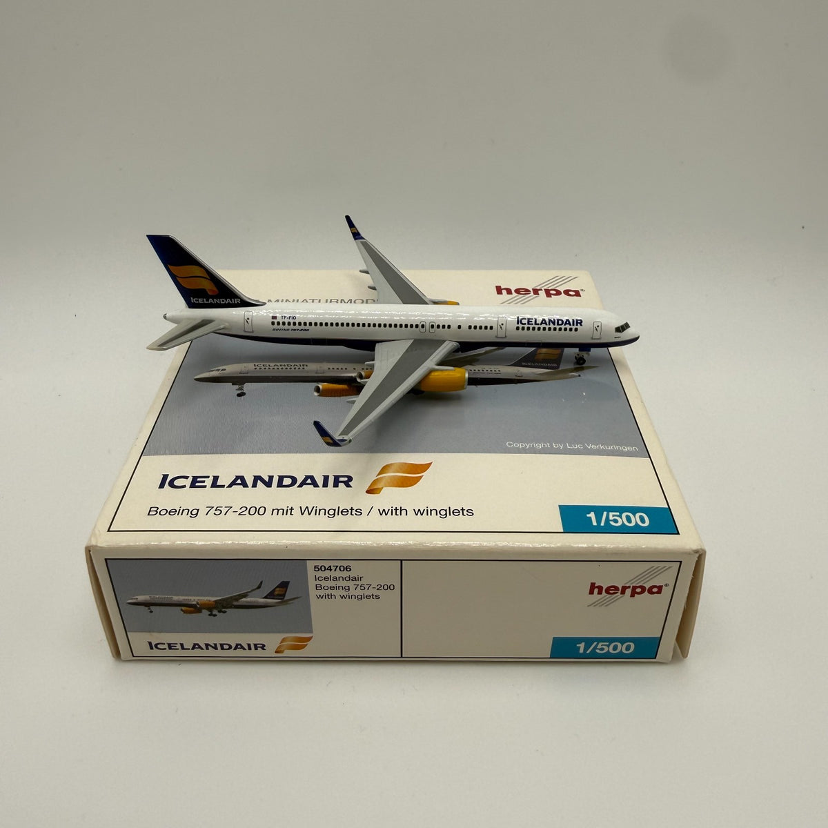 Herpa Wings 1:500 Icelandair 757-200