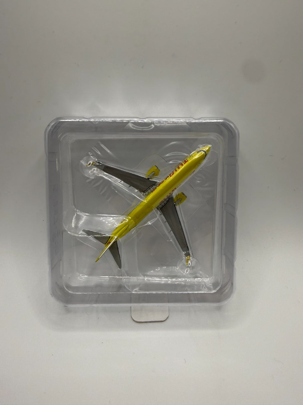 Herpa Wings 1:500 TUI 737-800 yellow