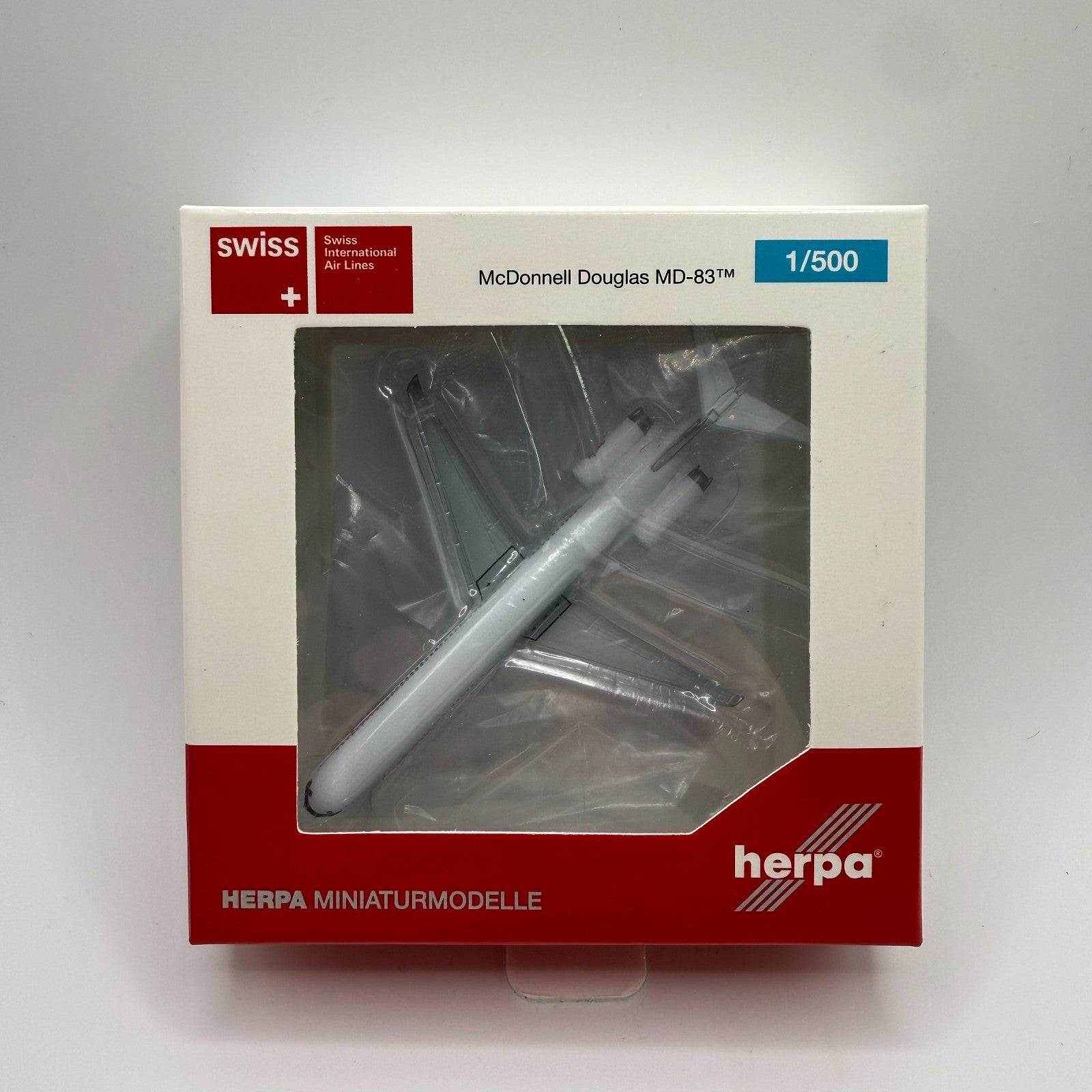 Herpa Wings 1:500 Swiss MD-83