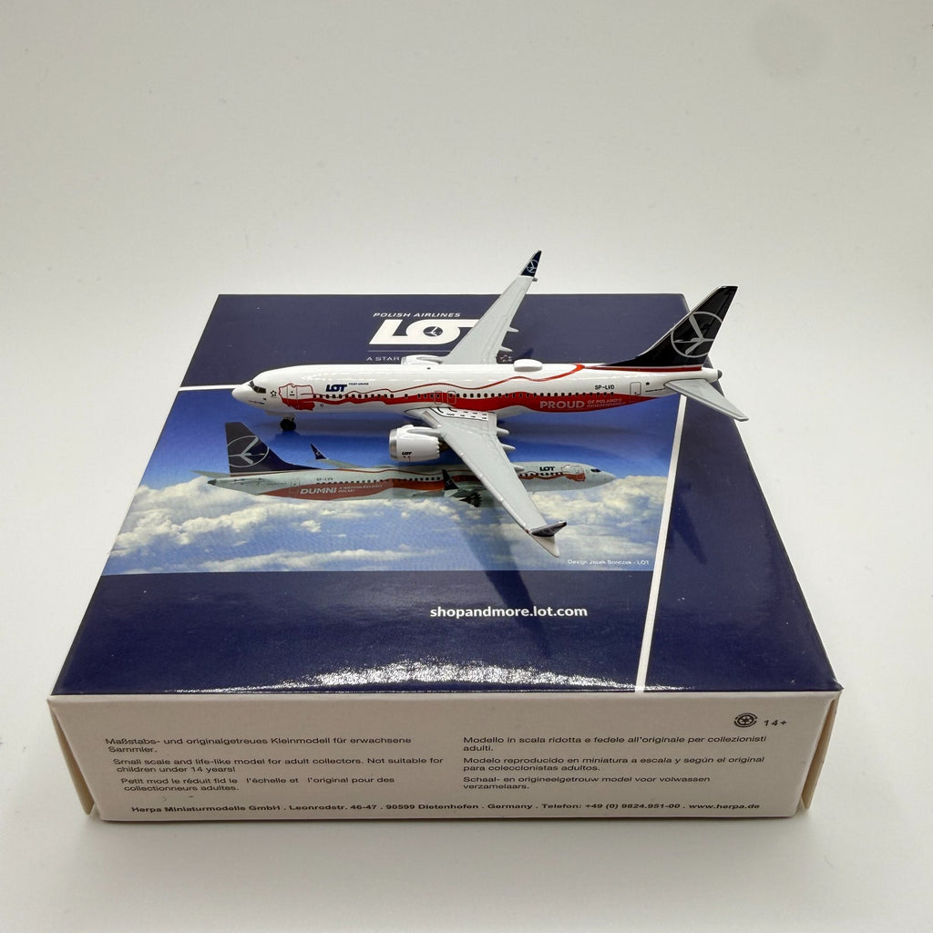 Herpa Wings 1:500 LOT 737 MAX8 Proud of Poland