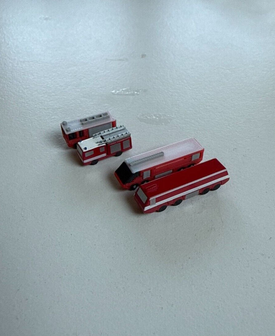 für Herpa Wings 1:500 / 1:400 10x Feuerwehr Auto Fire brigade GSE  / Airport