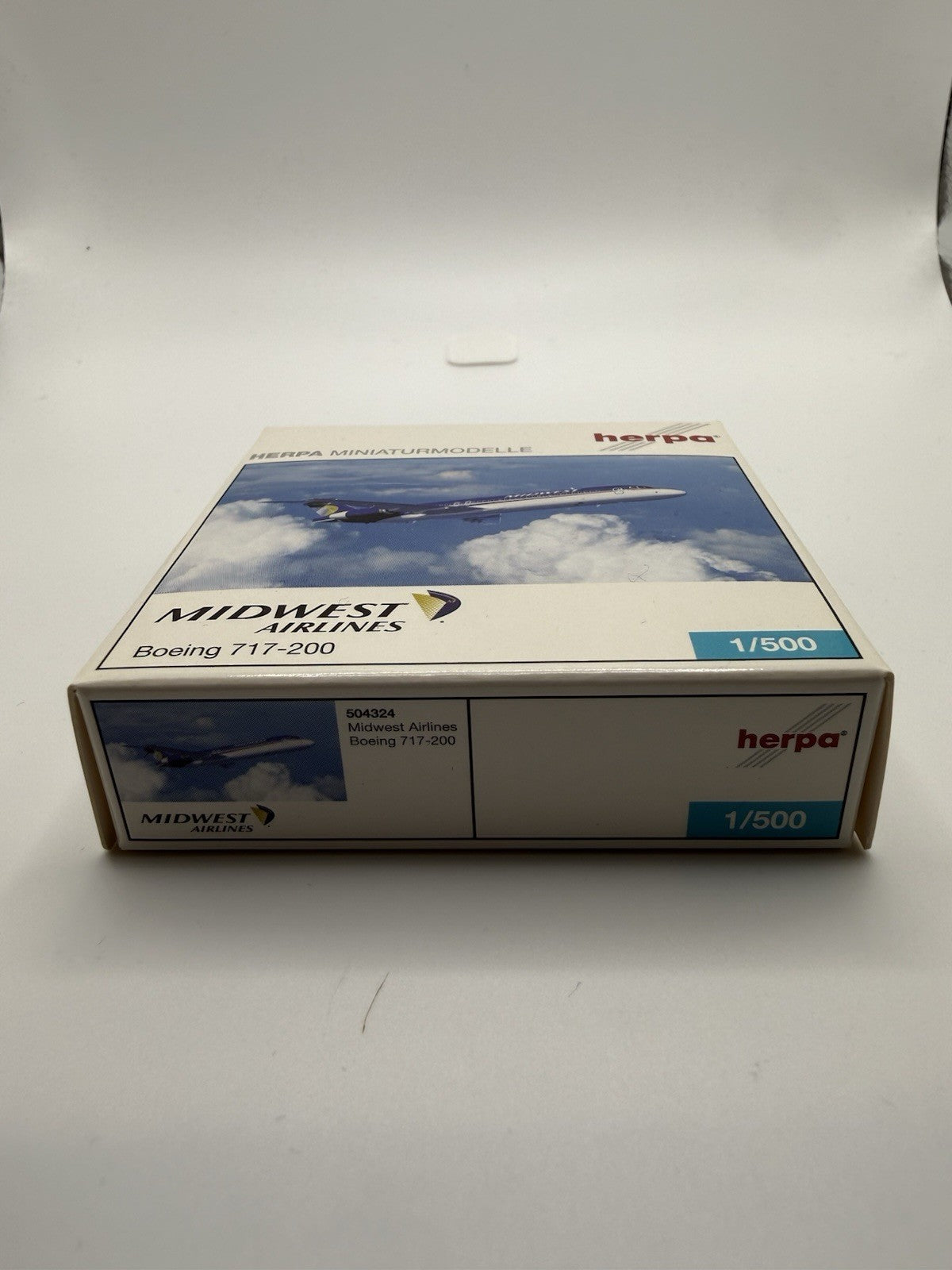 Herpa Wings 1:500 Midwest Airlines 717-200
