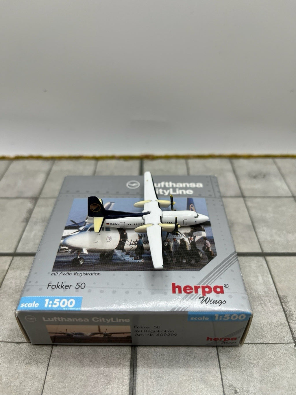 Herpa Wings 1:500 Lufthansa Cityline Fokker 50