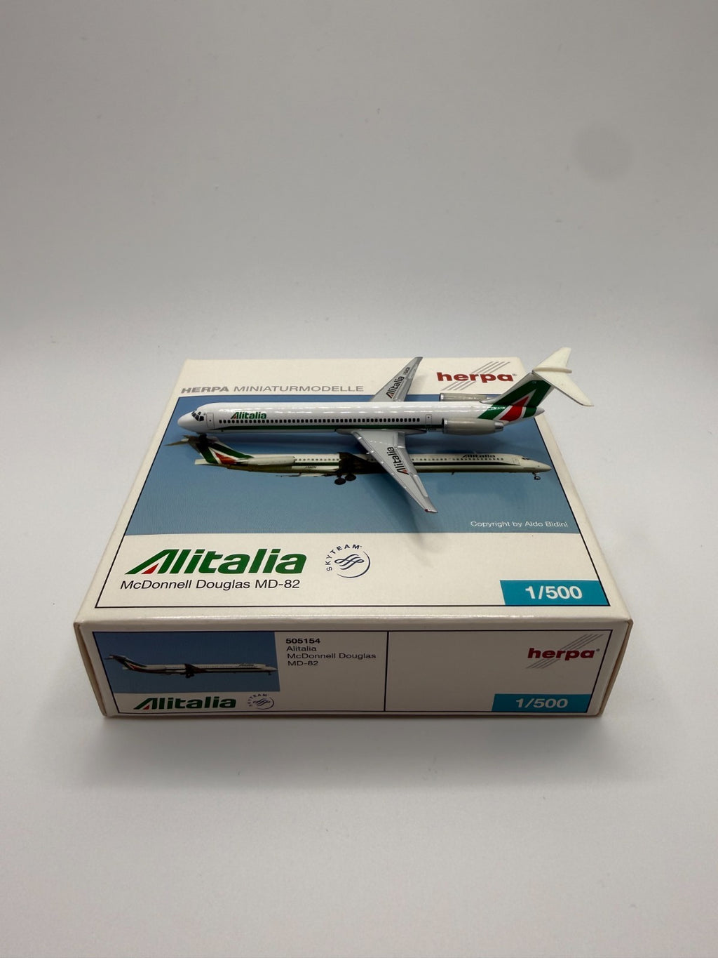 Herpa Wings 1:500 Alitalia MD-82