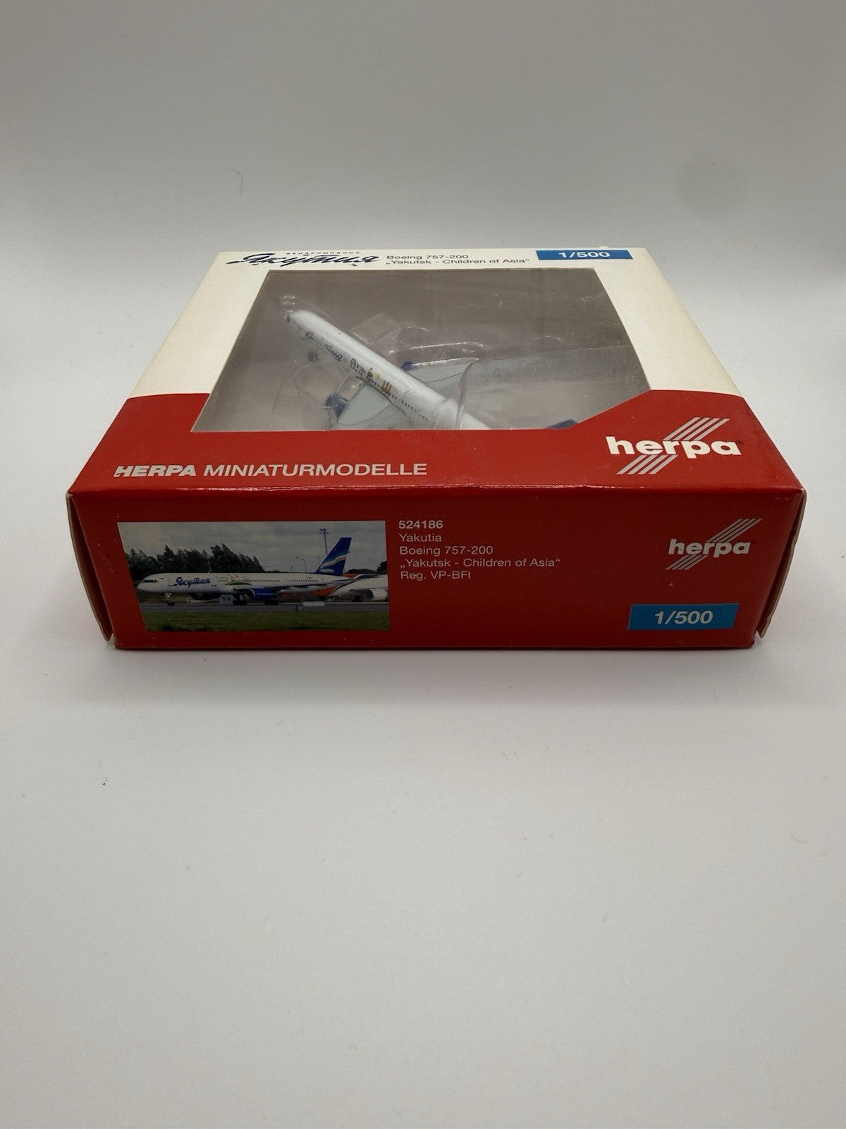 Herpa Wings 1:500 Yakutia 757-200