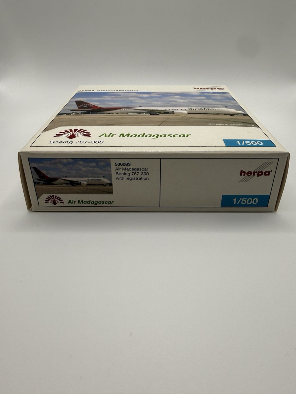Herpa Wings 1:500 Air Madagascar 767-300