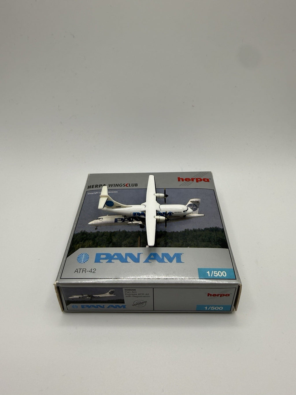 Herpa Wings 1:500 Pan Am ATR-42