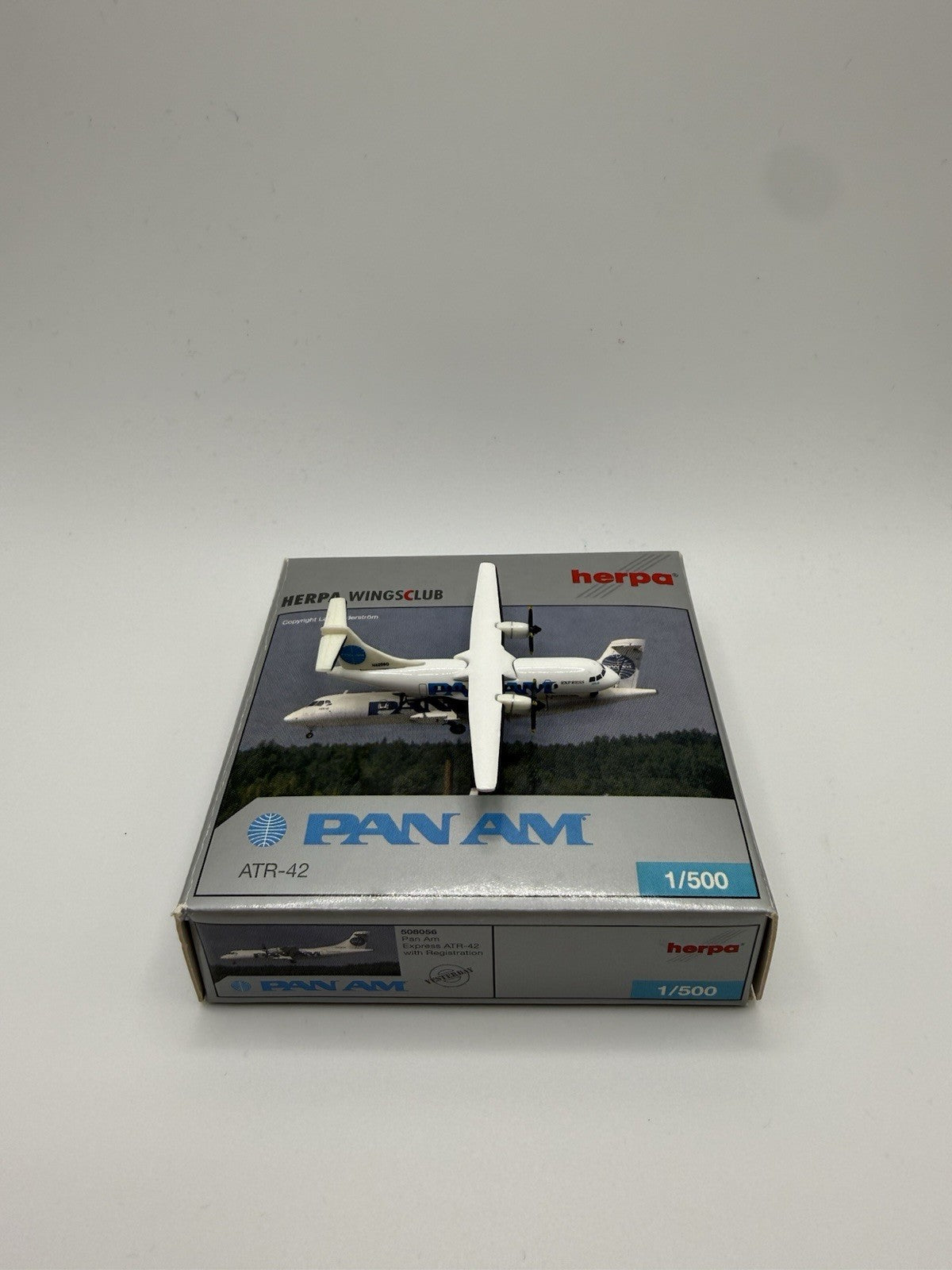 Herpa Wings 1:500 Pan Am ATR-42