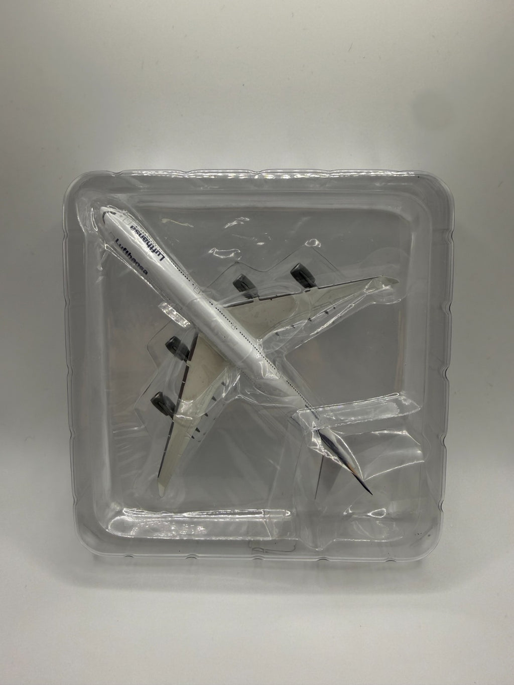 Herpa Wings 1:500 Lufthansa A340-600