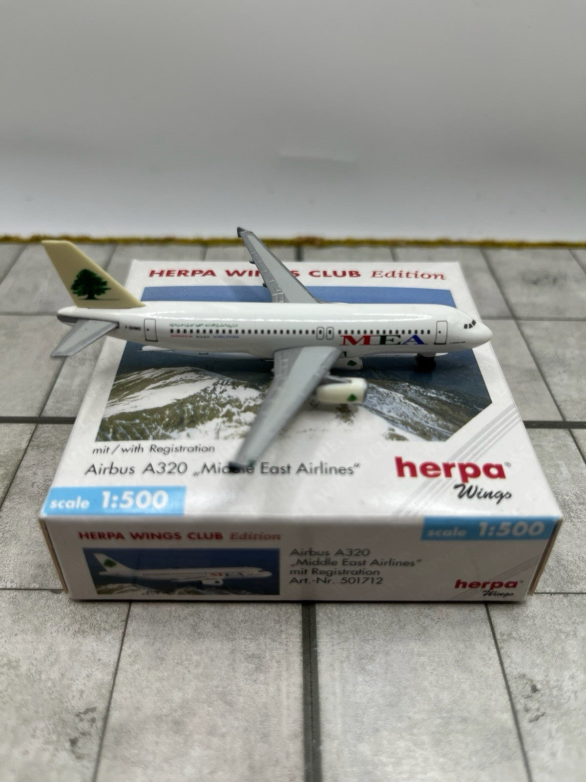 Herpa Wings 1:500 MEA A320