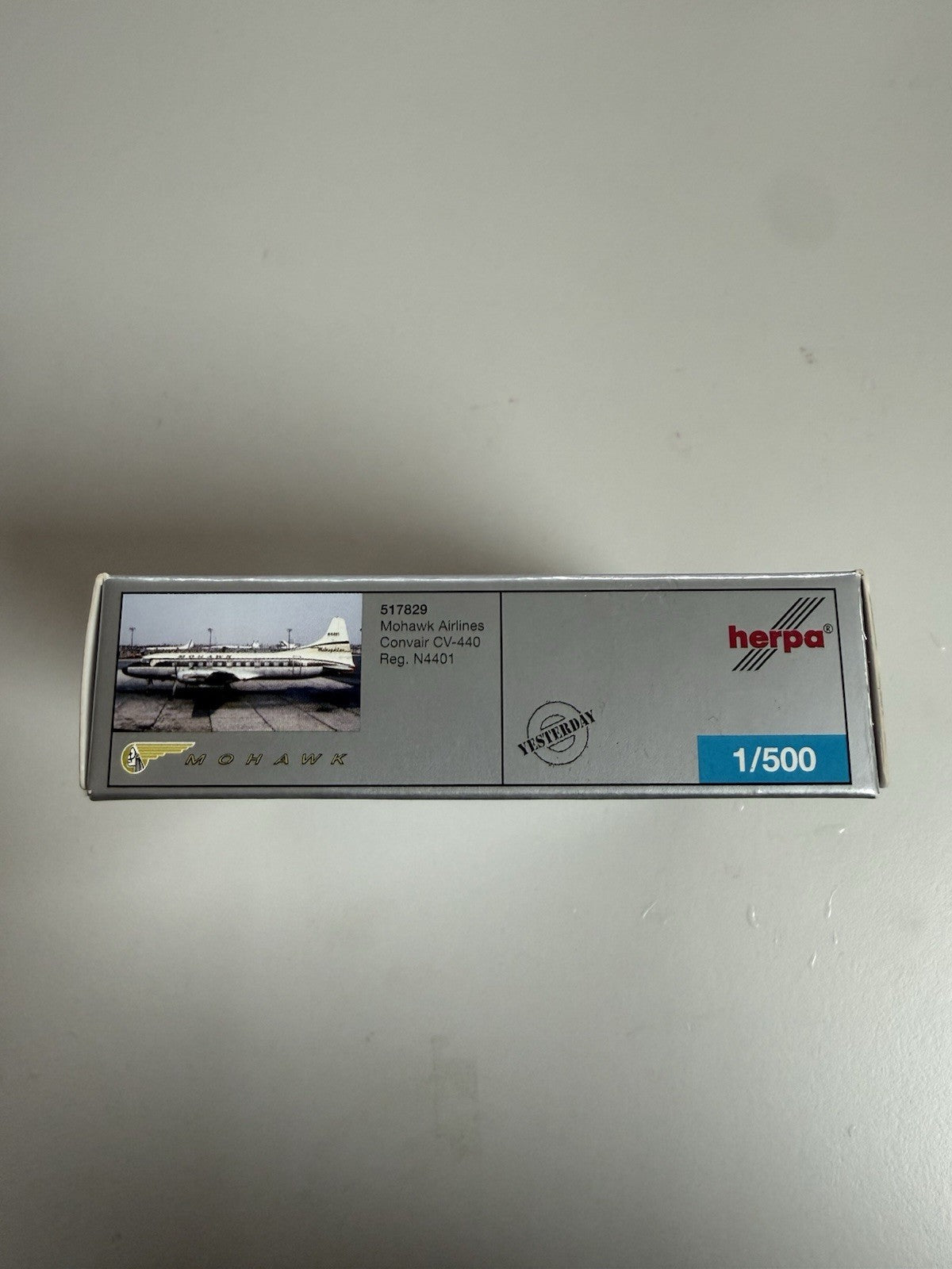 Herpa Wings 1:500 Mohawk Convair CV-440