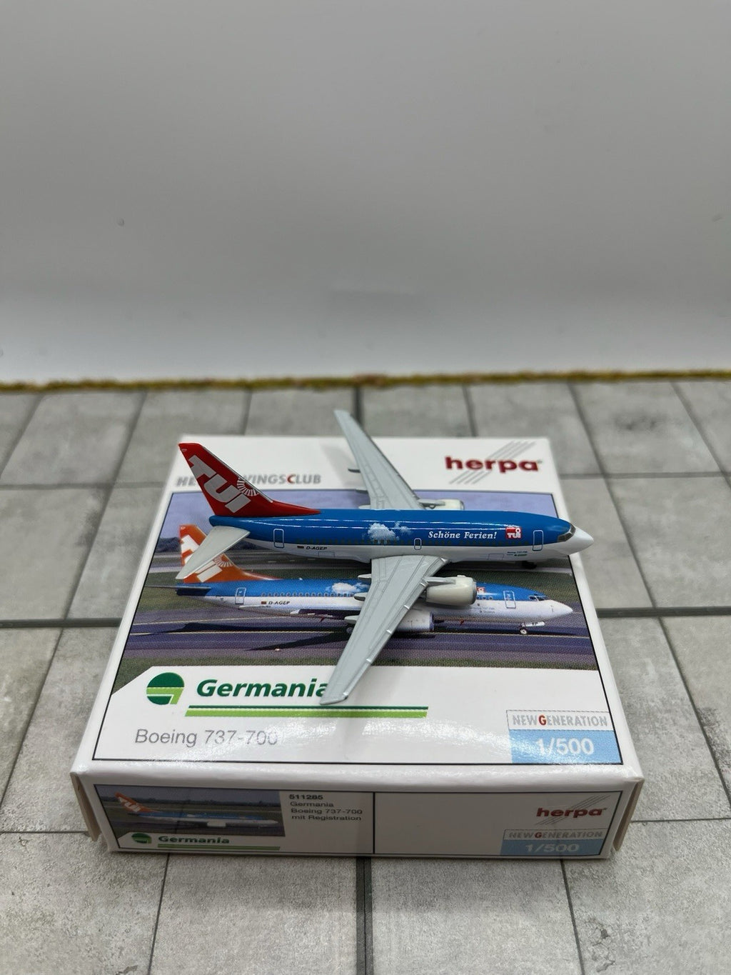 Herpa Wings 1:500 Germania TUI  737-700