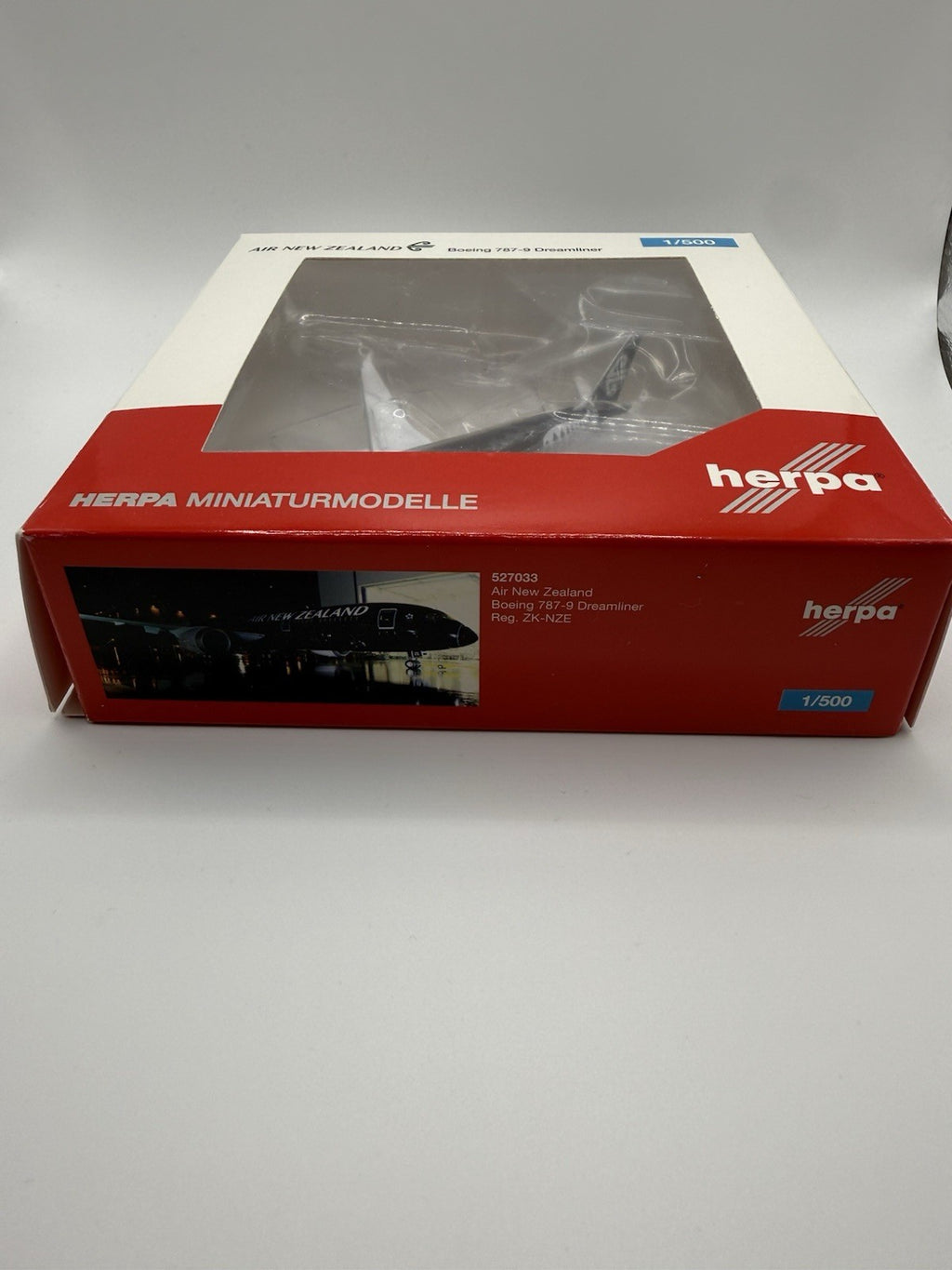 Herpa Wings 1:500 Air New Zealand 787-9 All black