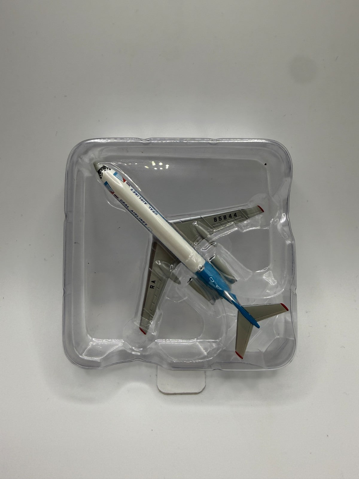 Herpa Wings 1:500 Ural Airlines Tu-154M