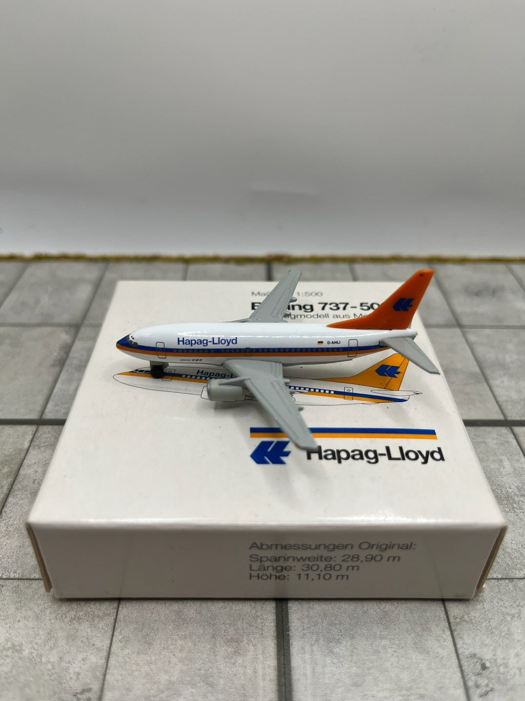 Herpa Wings 1:500 Hapag Lloyd 737-500