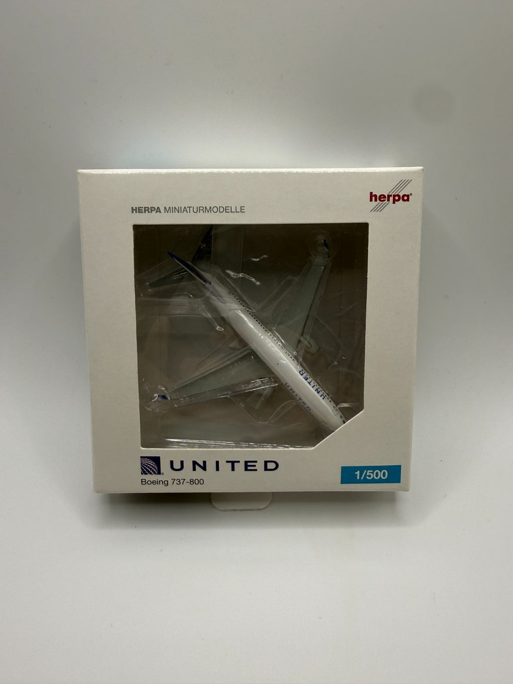 Herpa Wings 1:500 United AIrlines 737-800