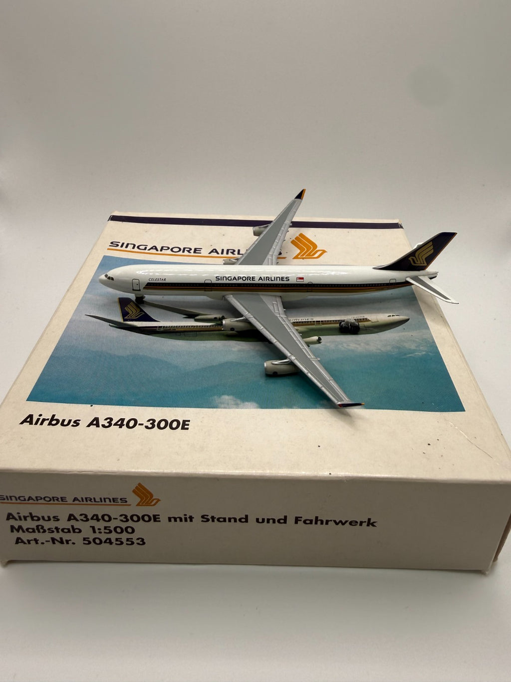 Herpa Wings 1:500 Singapore Airlines A340-300E