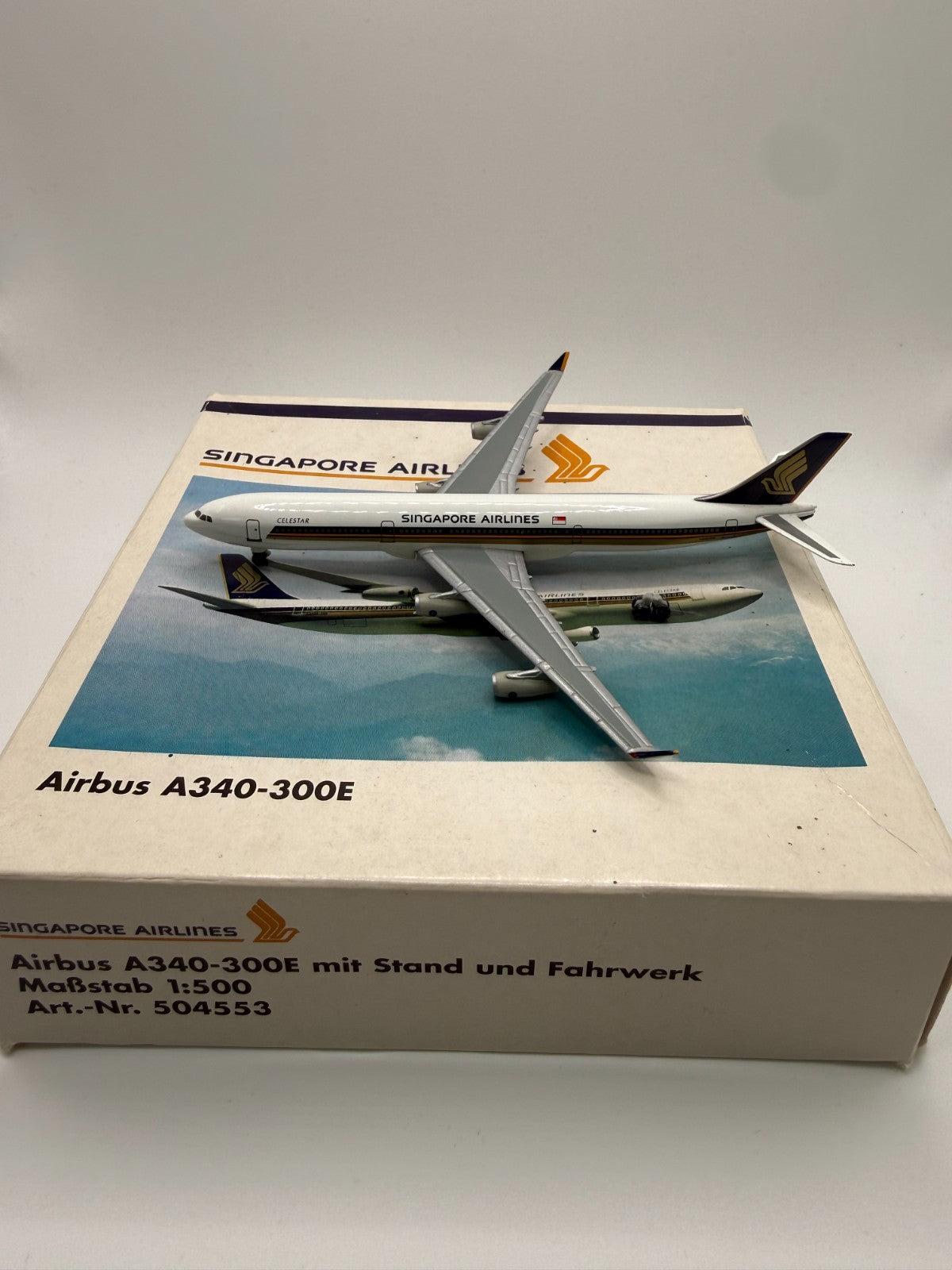 Herpa Wings 1:500 Singapore Airlines A340-300E