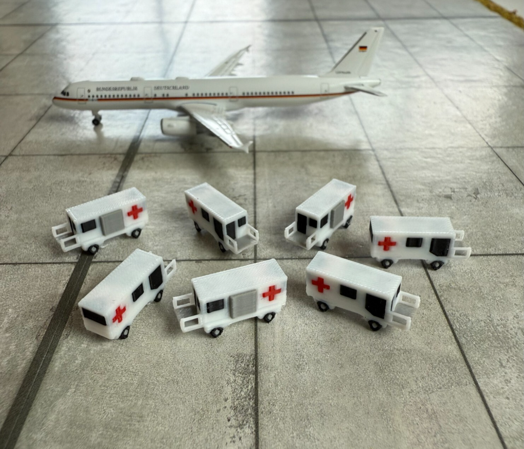 für Herpa Wings 1:500 / 1:400  10x Ambulift  GSE / Airport Accessoires