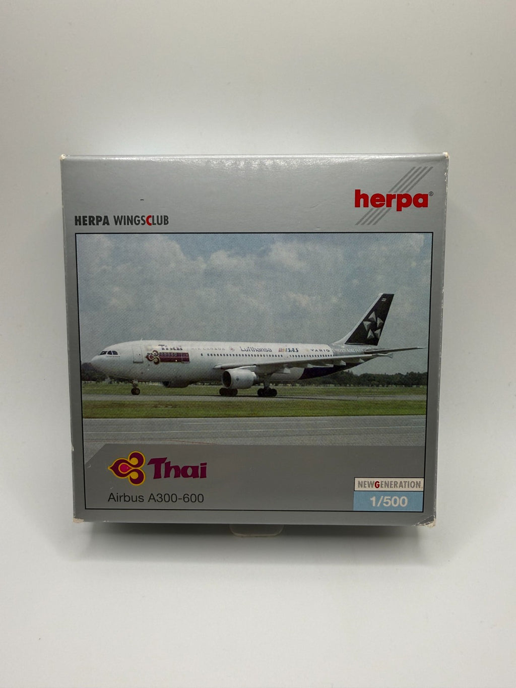Herpa Wings 1:500 Thai Airways A300-600