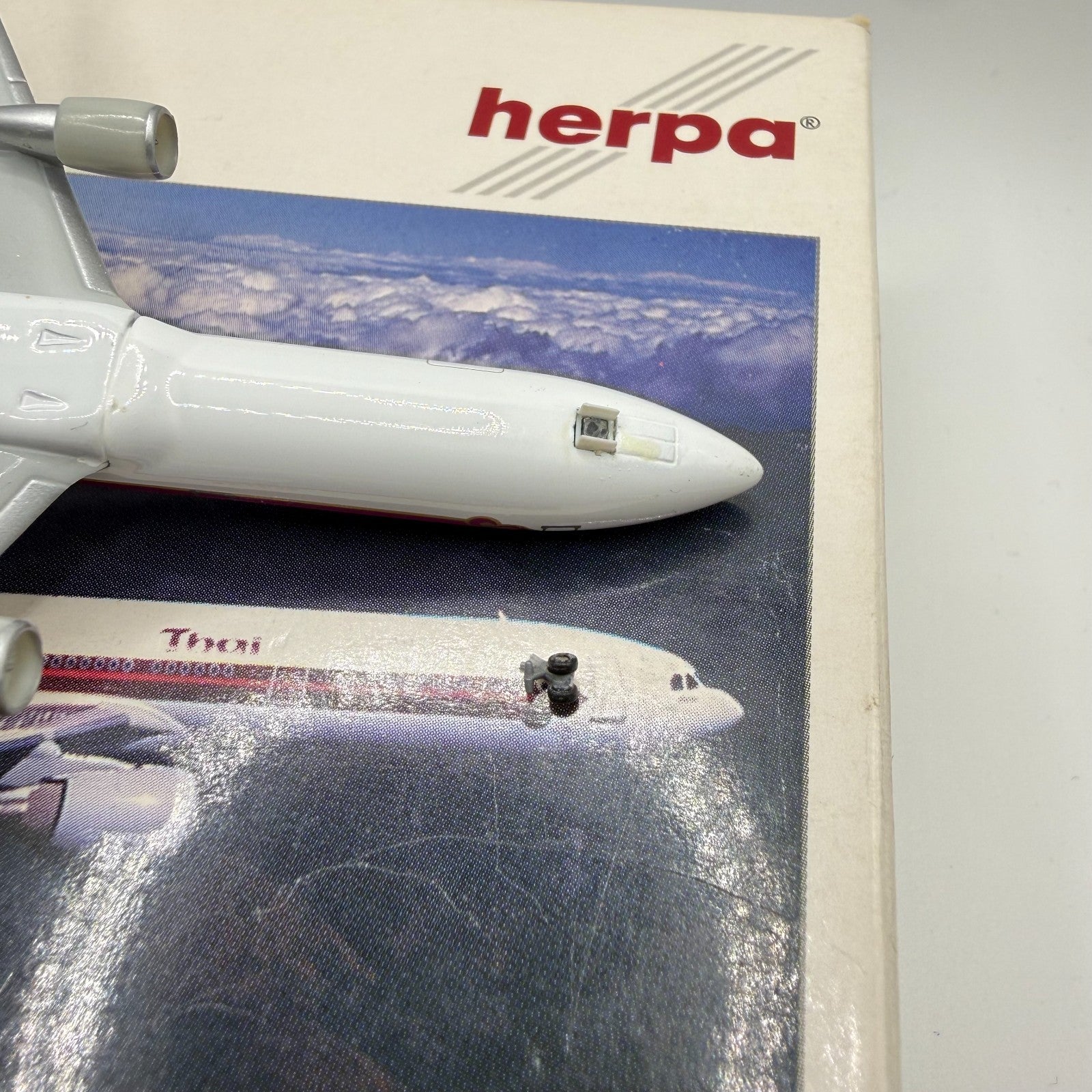 Herpa Wings 1:500 Thai Airways A330-300