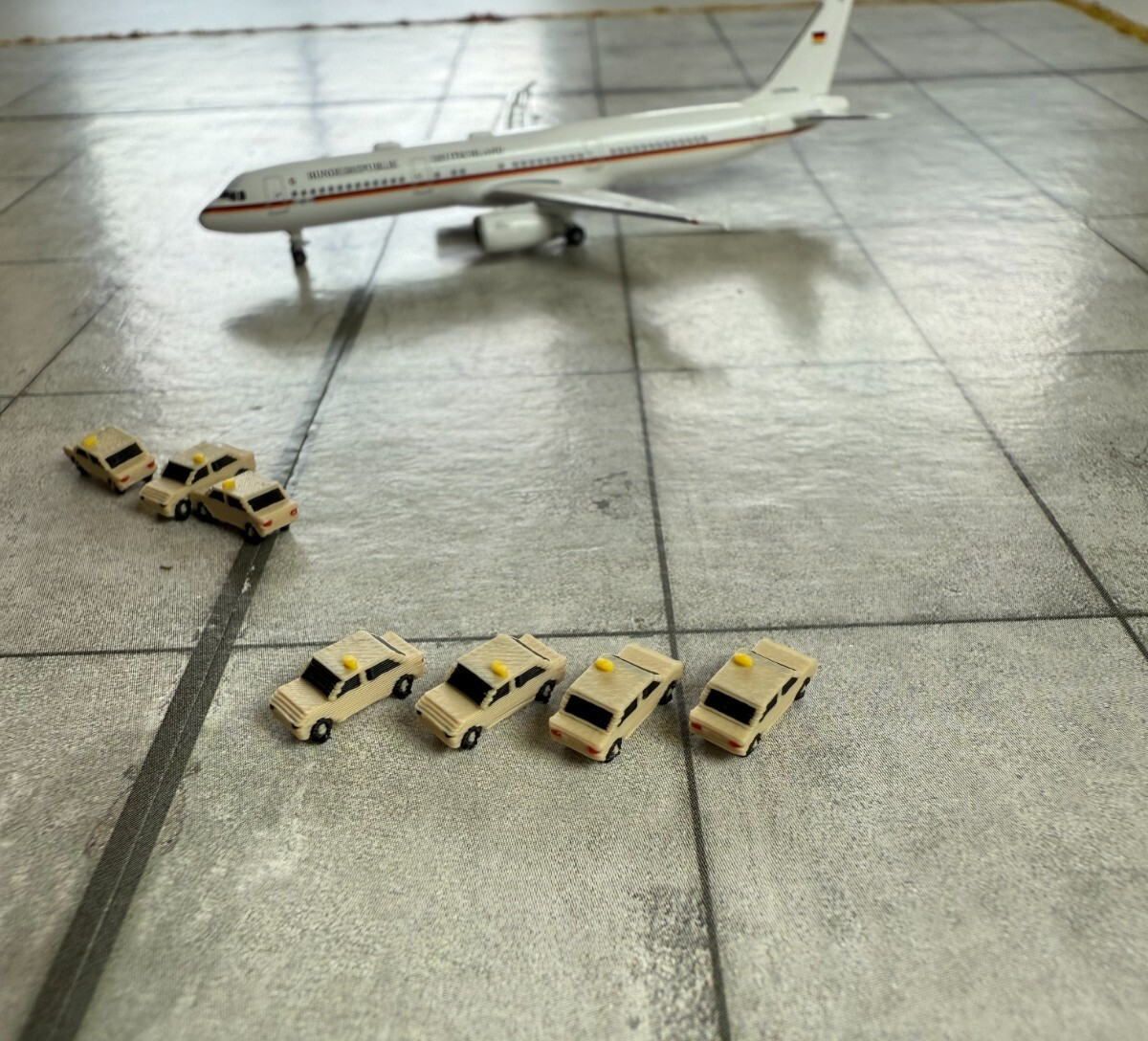 für Herpa Wings 1:500 / 1:400 10x Taxi GSE  / Airport Accessoires