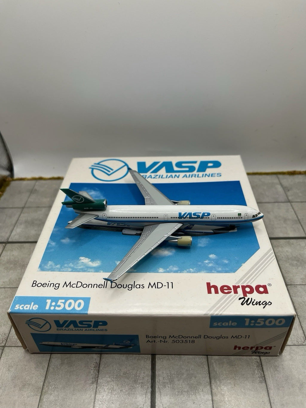 Herpa Wings 1:500 VASP MD-11