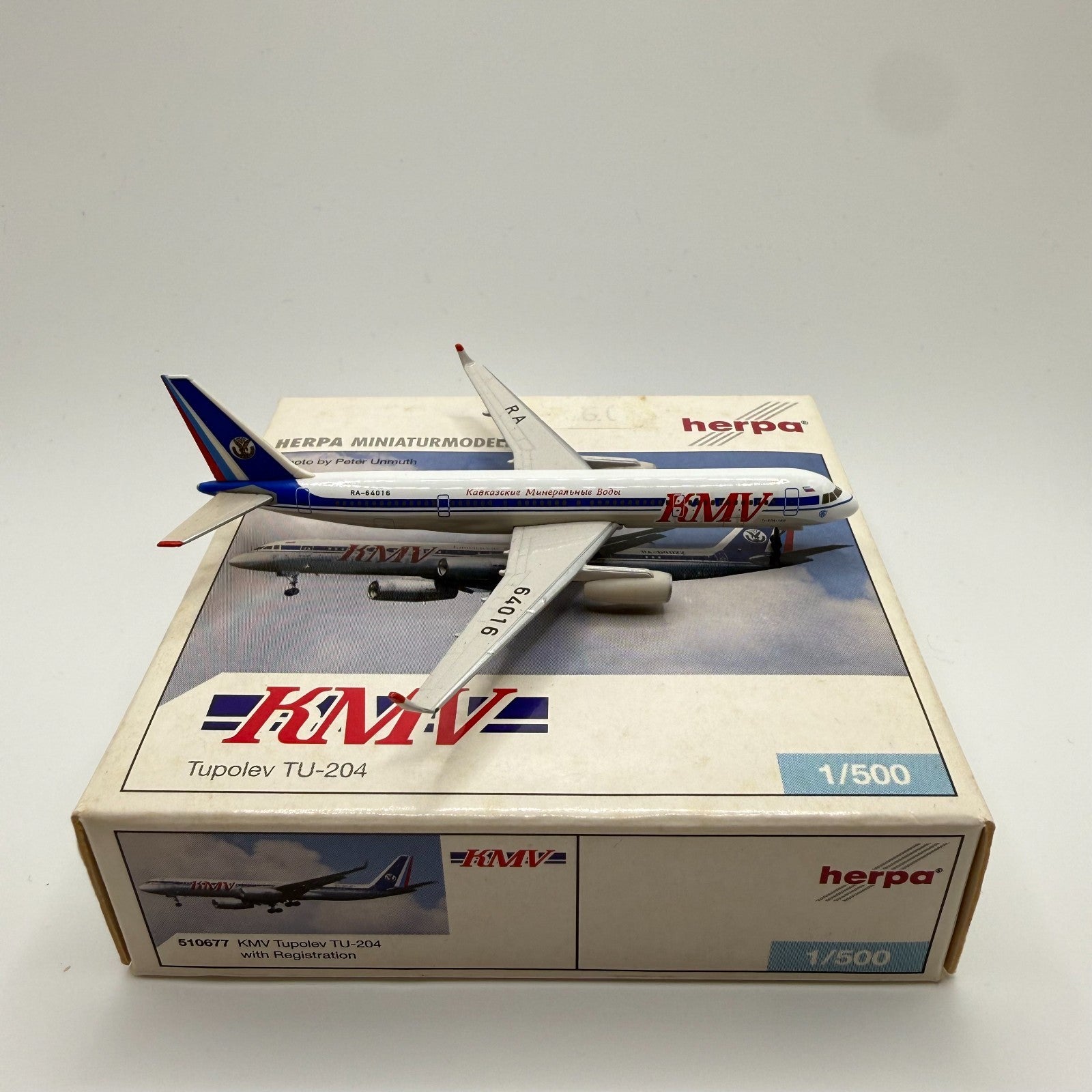 Herpa Wings 1:500 KMV Tu-204