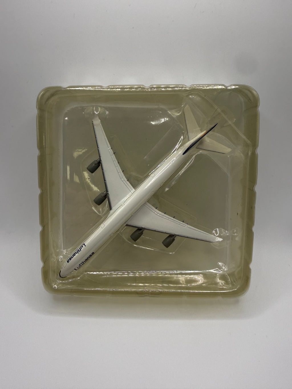 Herpa Wings 1:500 Lufthansa A340-600