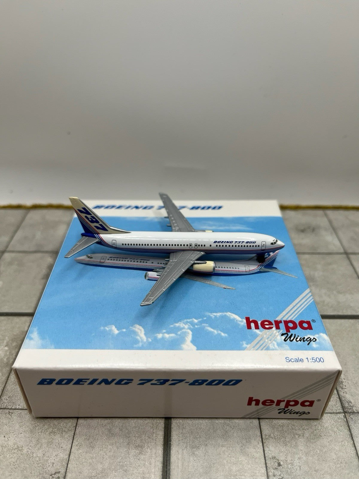 Herpa Wings 1:500 Boeing 737-800