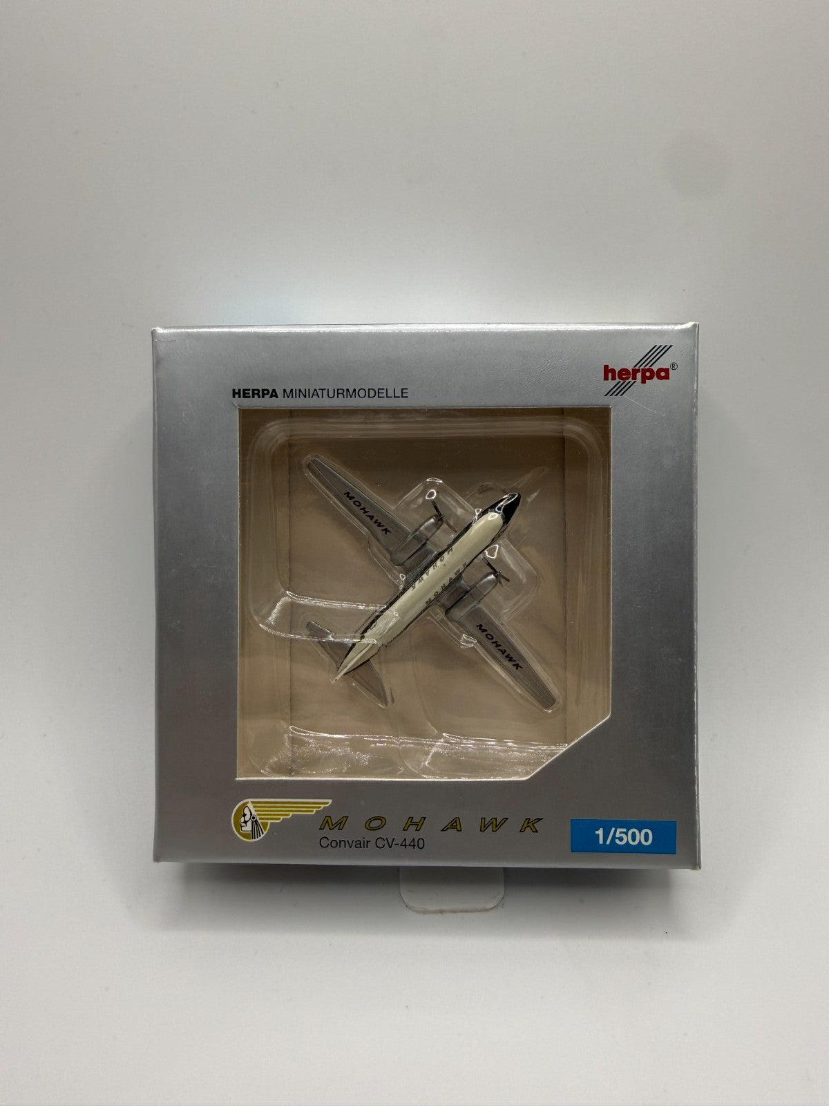 Herpa Wings 1:500 Mohawk Convair CV-440