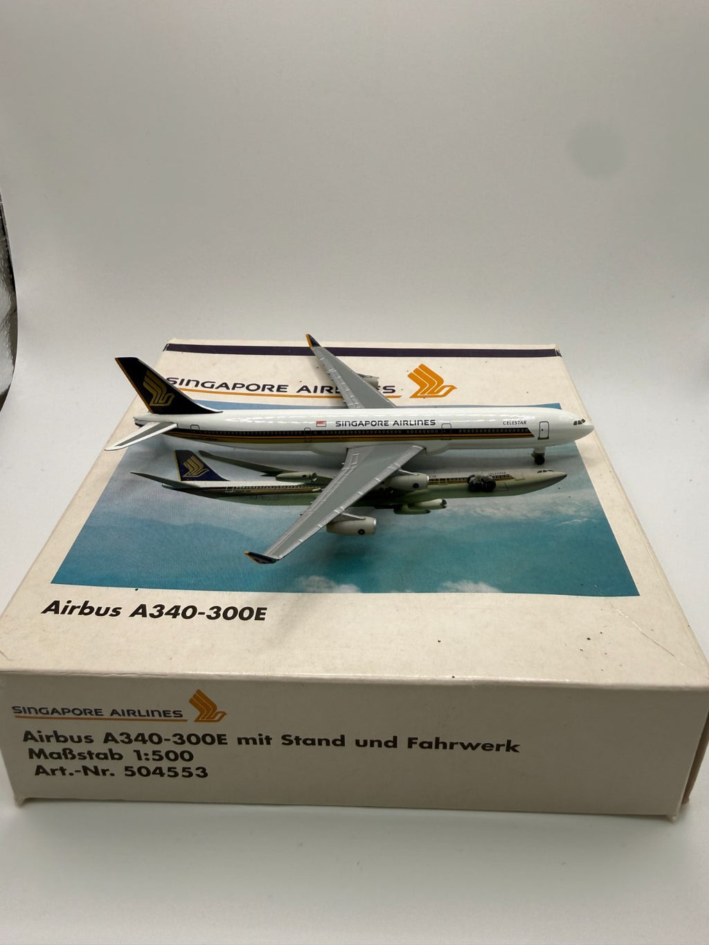 Herpa Wings 1:500 Singapore Airlines A340-300E