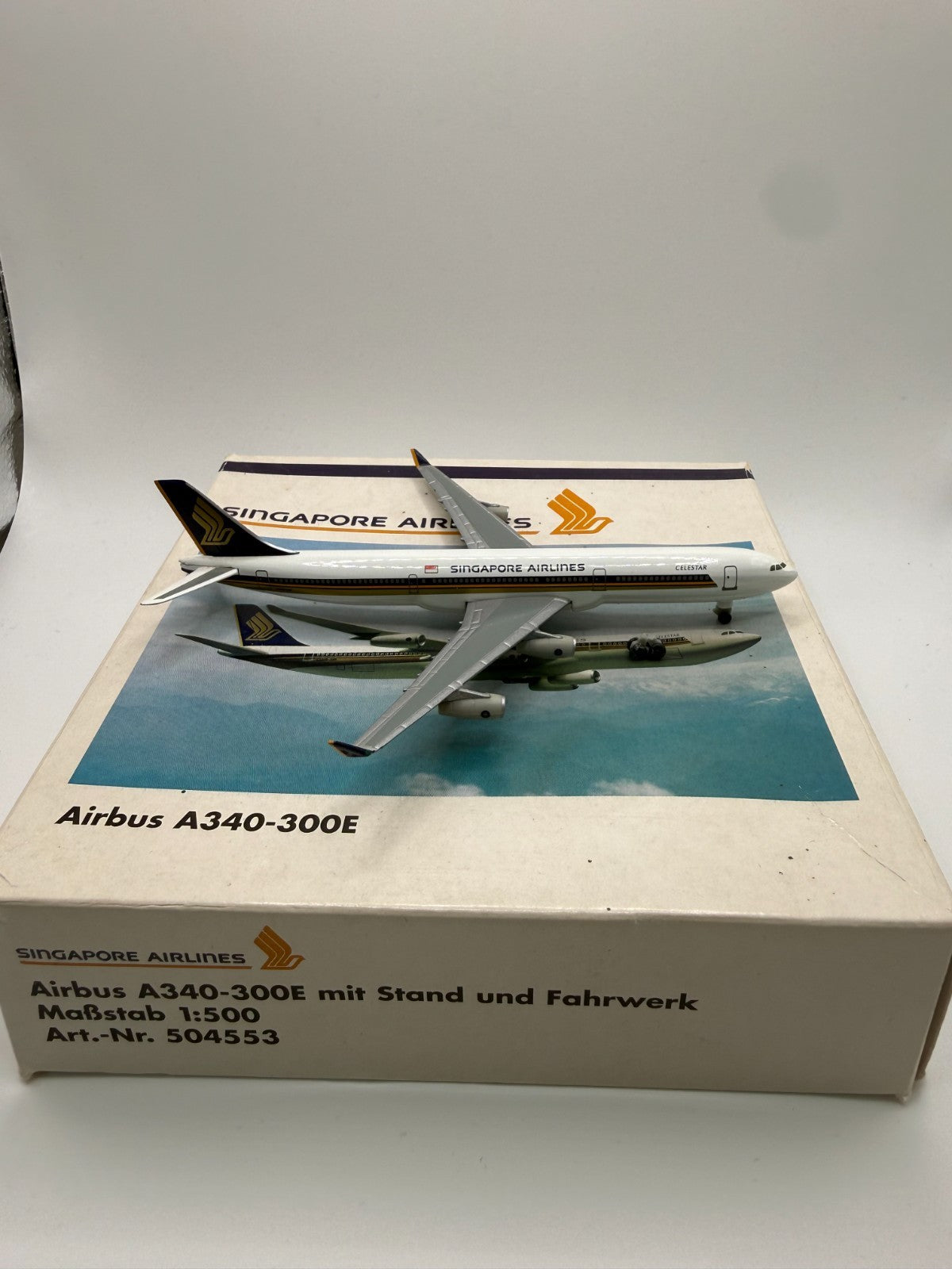 Herpa Wings 1:500 Singapore Airlines A340-300E