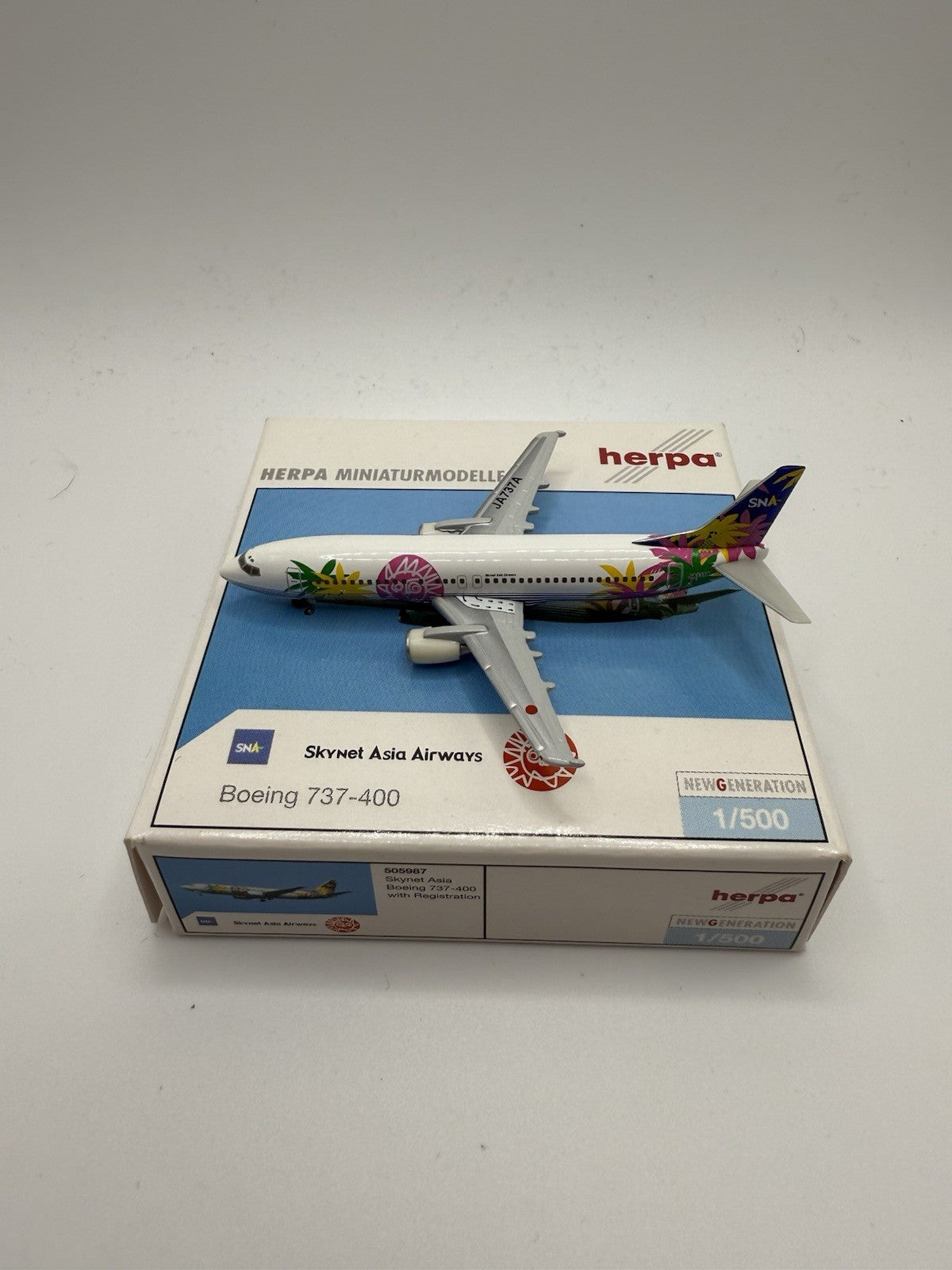 Herpa Wings 1:500 Skynet Asia Airways 737-400