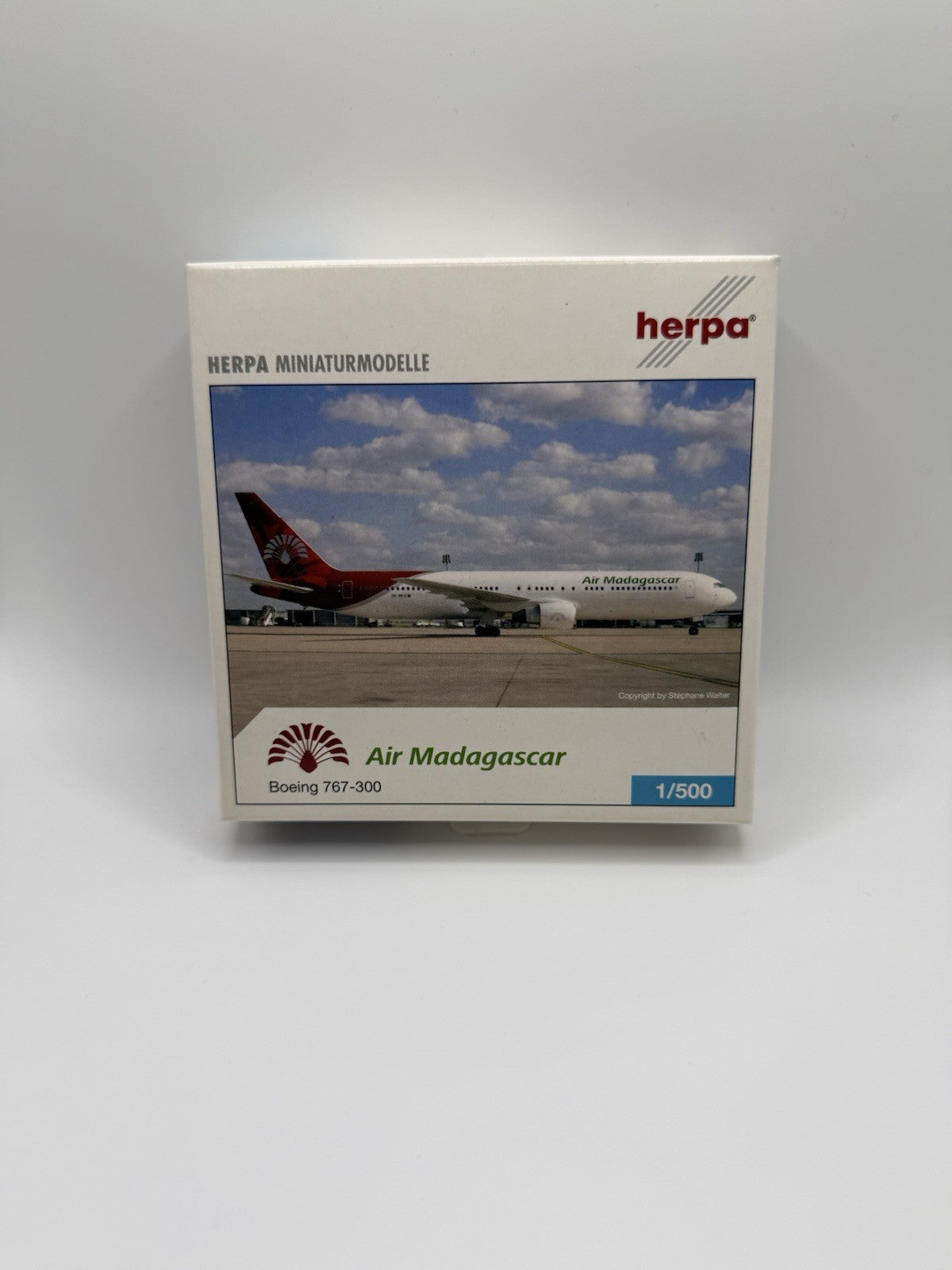 Herpa Wings 1:500 Air Madagascar 767-300