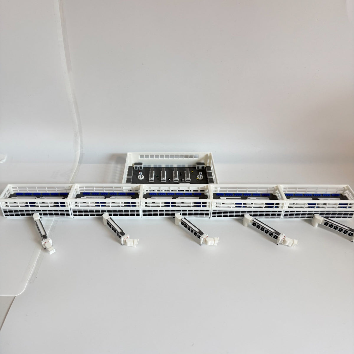 für Herpa Wings 1:500 / 1:400 Terminal Set V2 Flughafen Airport + Jet bridges