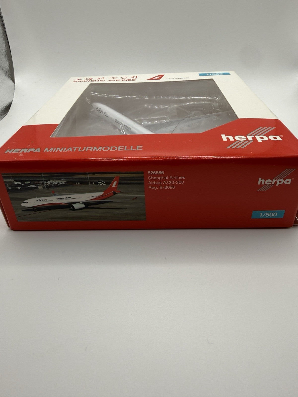 Herpa Wings 1:500 Shanghai Airlines A330-300