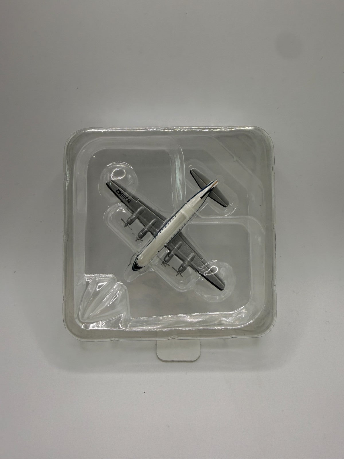 Herpa Wings 1:500 Lufthansa DC-4
