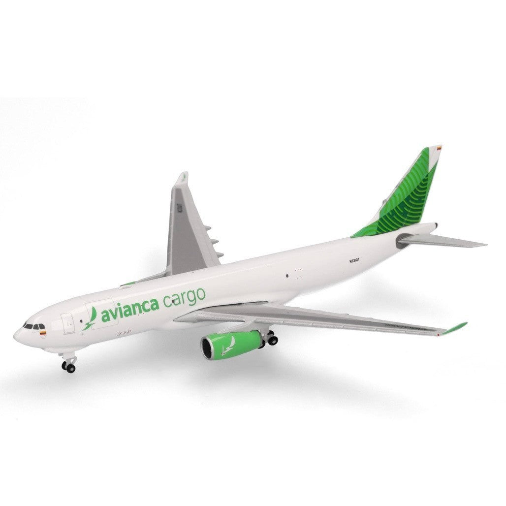 Herpa Wings 1:500 Airbus A330-200F Avianca Cargo green 539562