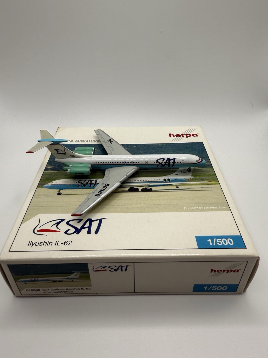 Herpa Wings 1:500 SAT Airlines IL-62