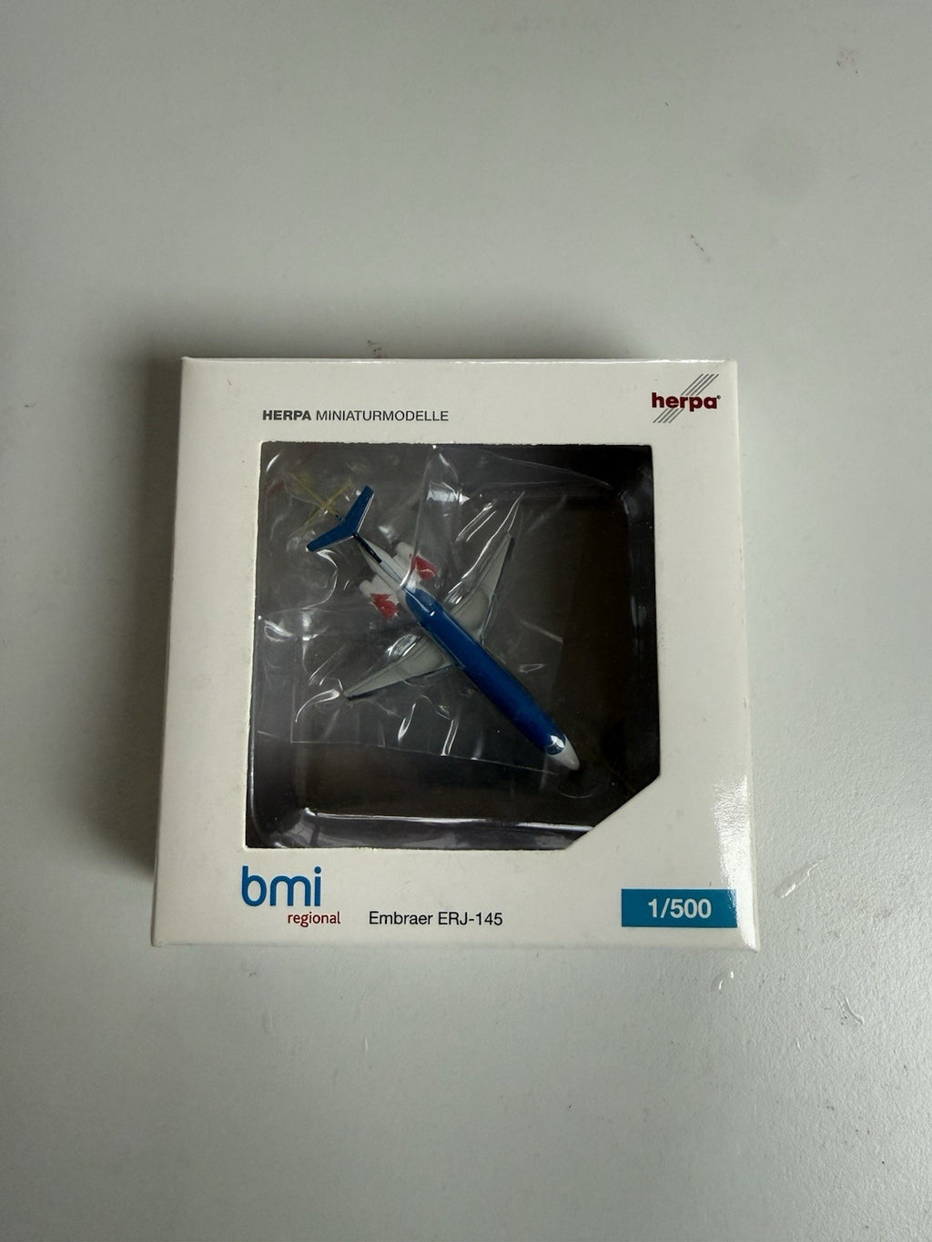 Herpa Wings 1:500 BMI ERJ-145